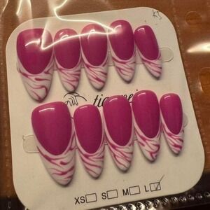 Cotton‎ Candy Swirl" Press-On Nail Set
